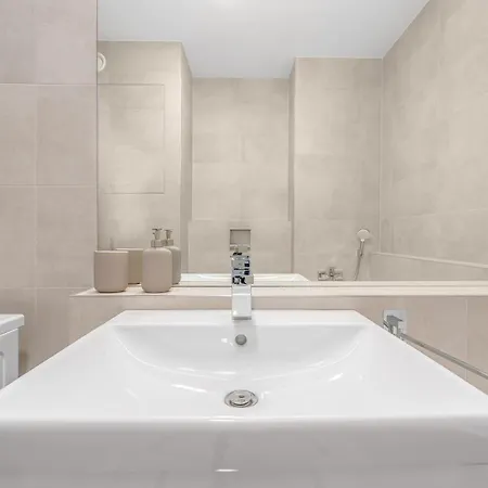 Apartament Tomi - Olivia *